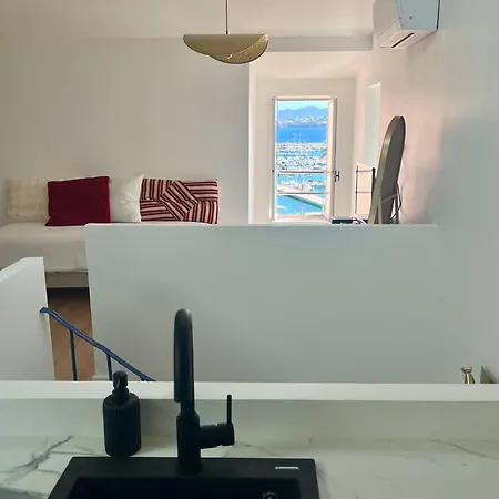 Maison Bobleu Гостевой дом Бандоль